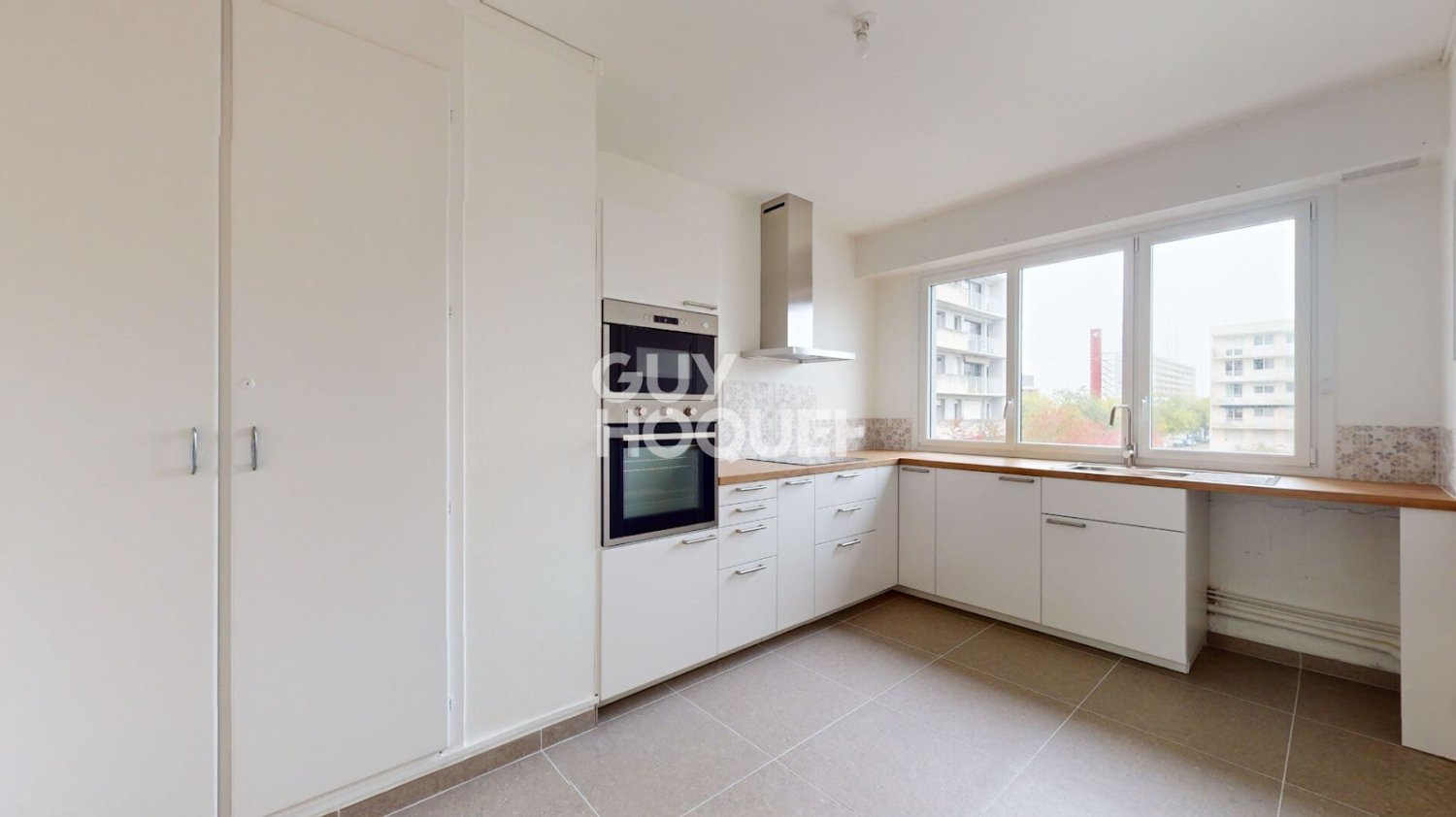 3 غرف نوم شقة في Tours, France رقم 228136