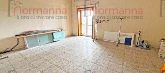3 rooms Apartment in Aversa, Italy No. 71776 6