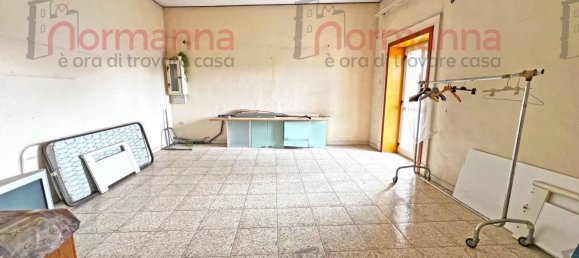 3 rooms Apartment in Aversa, Italy No. 71776 8
