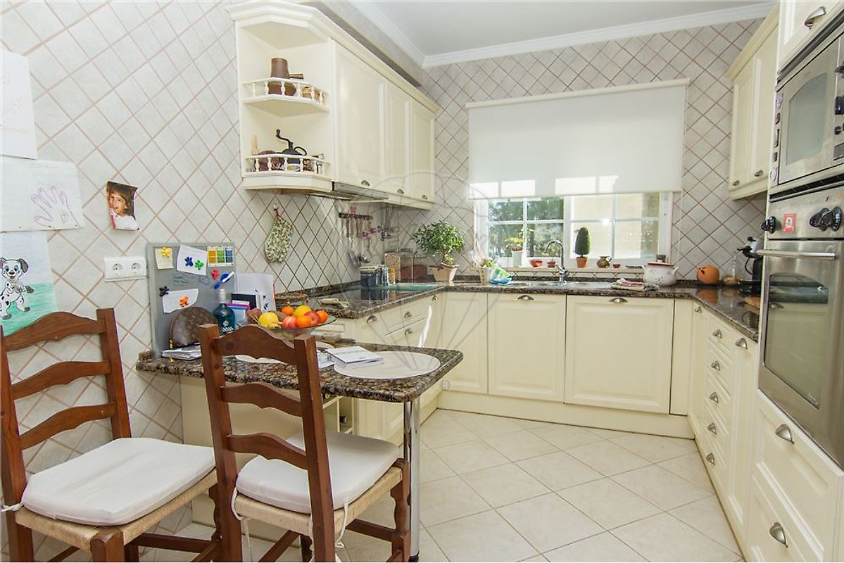 Дом с 3 спальнями в Картейра, Португалия № 16037