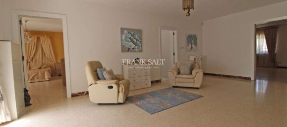 4 Schlafzimmer Haus in Swieqi, Malta, Nr. 4505 2