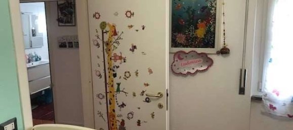 2 Schlafzimmer Wohnung in Como, Italy, Nr. 335010 15