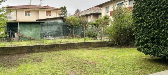 3 bedrooms House in Massa, Italy No. 172202 43