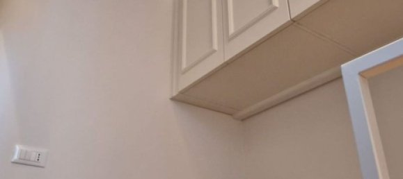 Studio in Florence, Italy No. 257927 5