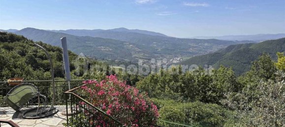 3 غرف نوم فيلا في Pontassieve, Italy رقم 48913 38