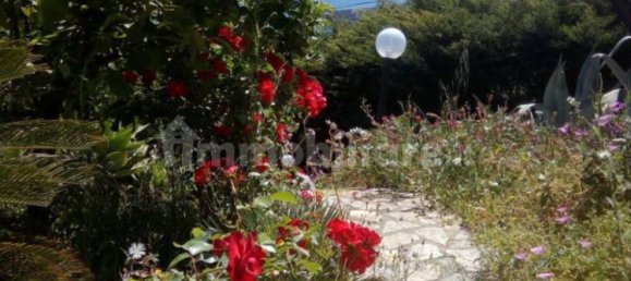 2 Schlafzimmer Villa in Castellammare del Golfo, Italy, Nr. 225788 8