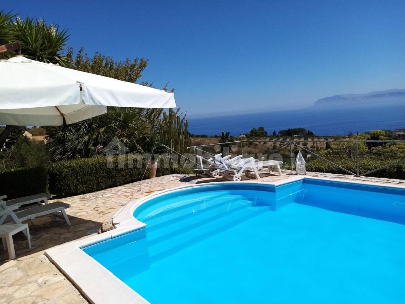 2 Schlafzimmer Villa in Castellammare del Golfo, Italy, Nr. 225788