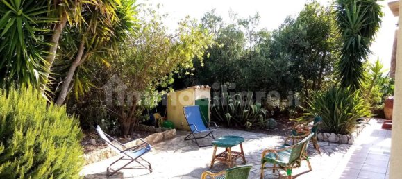 2 Schlafzimmer Villa in Castellammare del Golfo, Italy, Nr. 225788 2