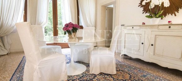 4 bedrooms Apartment in Mogliano Veneto, Italy No. 81445 10