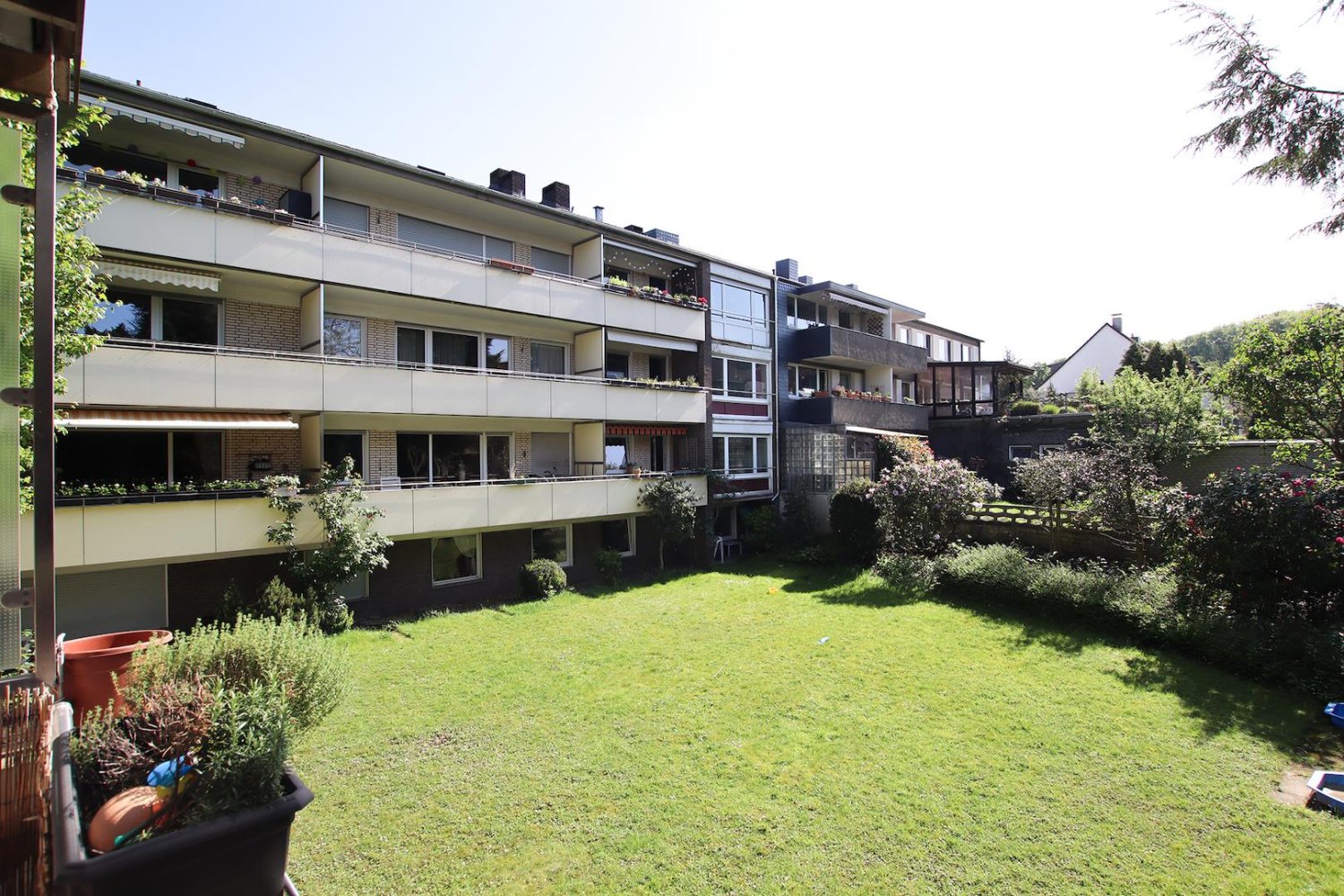 5-Zimmer Wohnung in Düsseldorf, Germany, Nr. 359746