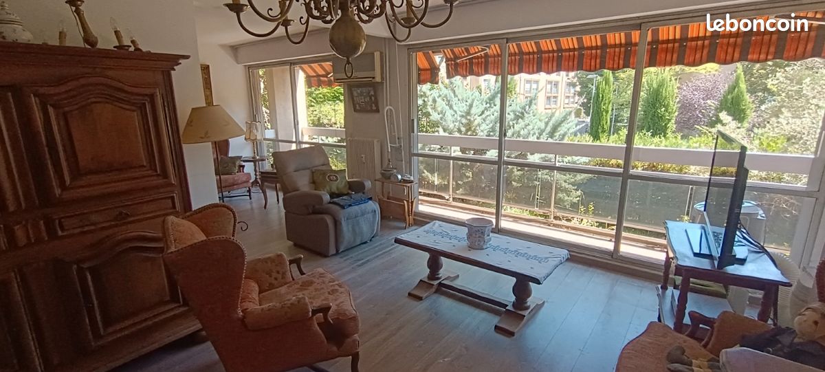 3-Zimmer Wohnung in Aix-en-Provence, France, Nr. 334844