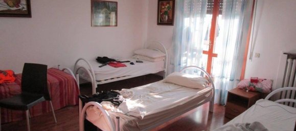 3 Schlafzimmer Wohnung in Segrate, Italy, Nr. 279084 14