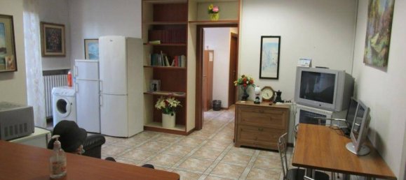 3 Schlafzimmer Wohnung in Segrate, Italy, Nr. 279084 12