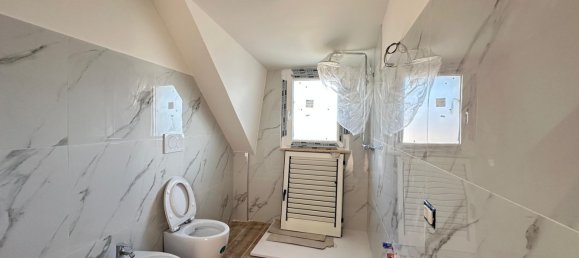 Ático de 3 habitaciónes en Guidonia Montecelio, Italy No. 200134 5