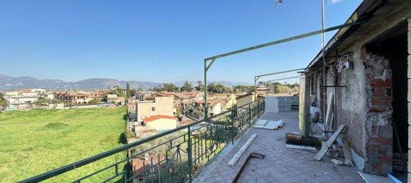 Ático de 3 habitaciónes en Guidonia Montecelio, Italy No. 200134 8