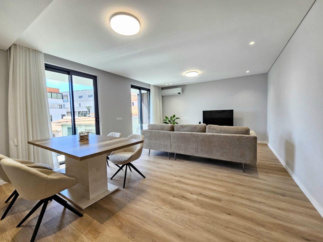 2 chambres Appartement à Funchal, Portugal No. 336449