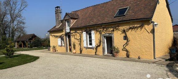 4 chambres Maison à Cerisiers, France No. 323601 2