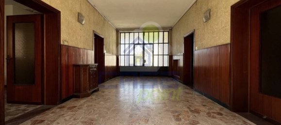 3 bedrooms House in San Martino dall'Argine, Italy No. 380913 3