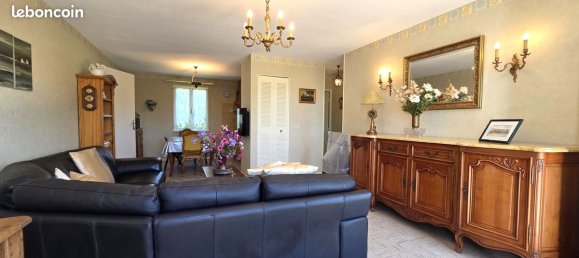 Casa de 3 dormitorios en Calvados, France No. 360164 3