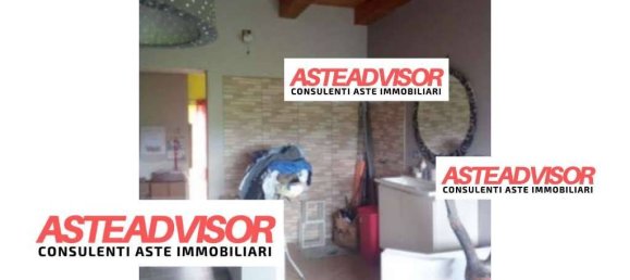 2 bedrooms House in Viale, Italy No. 306573 5
