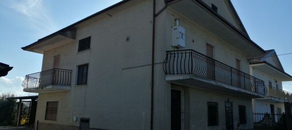 4 bedrooms Apartment in Montesano sulla Marcellana, Italy No. 372799 2