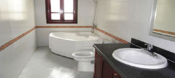 Villa de 5 dormitorios en Tay Ho, Vietnam No. 7122 7