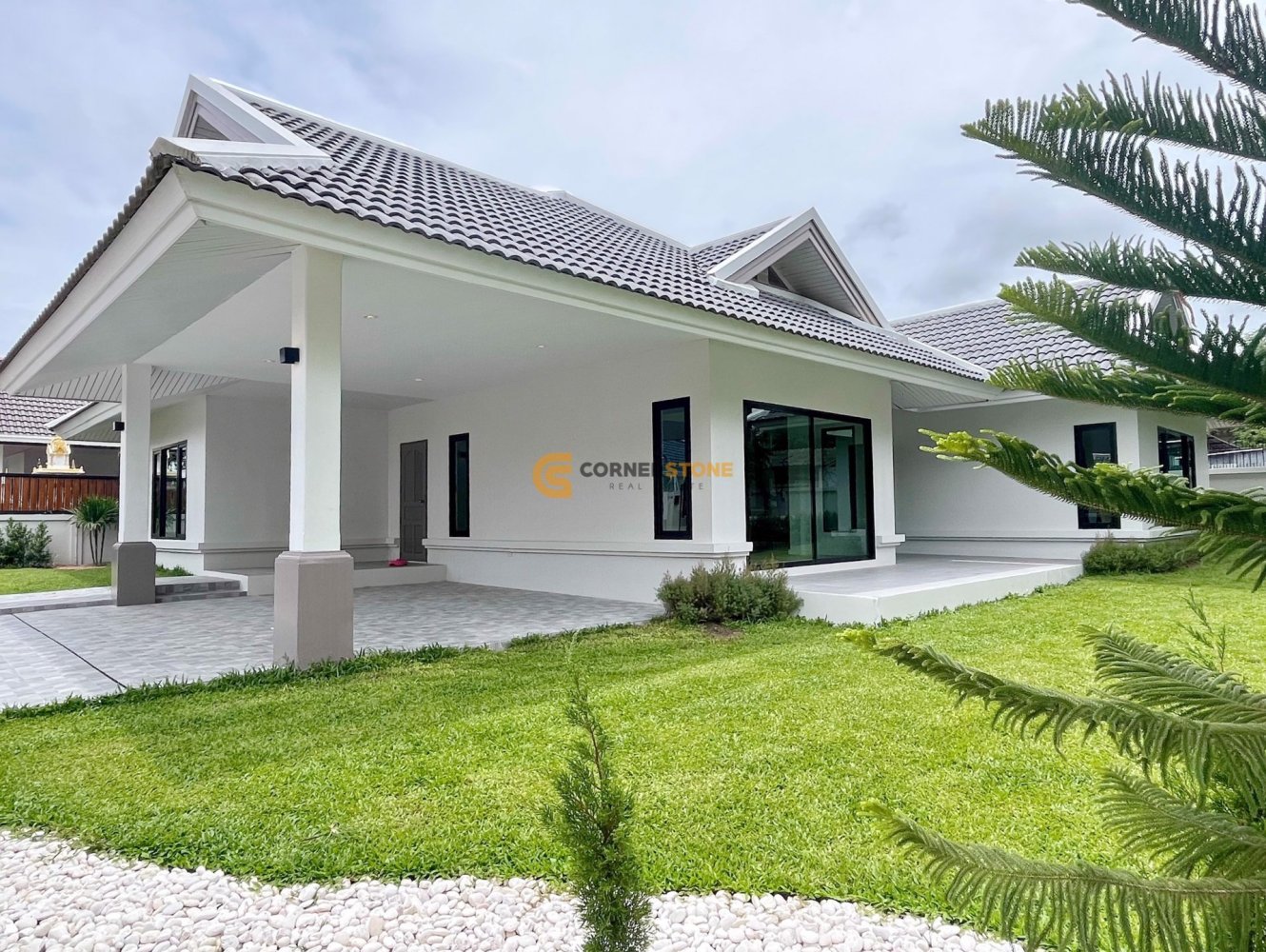 Дом 250м² в Паттайя, Таиланд № 59766