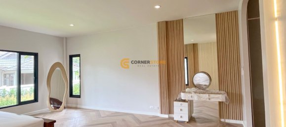  منزل في Pattaya, Thailand 250متر مربع رقم 59766 11