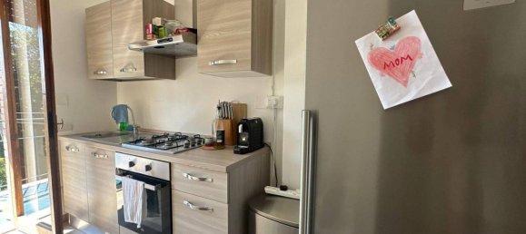 5 rooms Apartment in Rome, Italy No. 41192 25