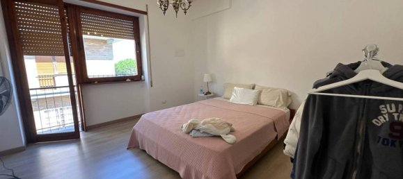 5 rooms Apartment in Rome, Italy No. 41192 19