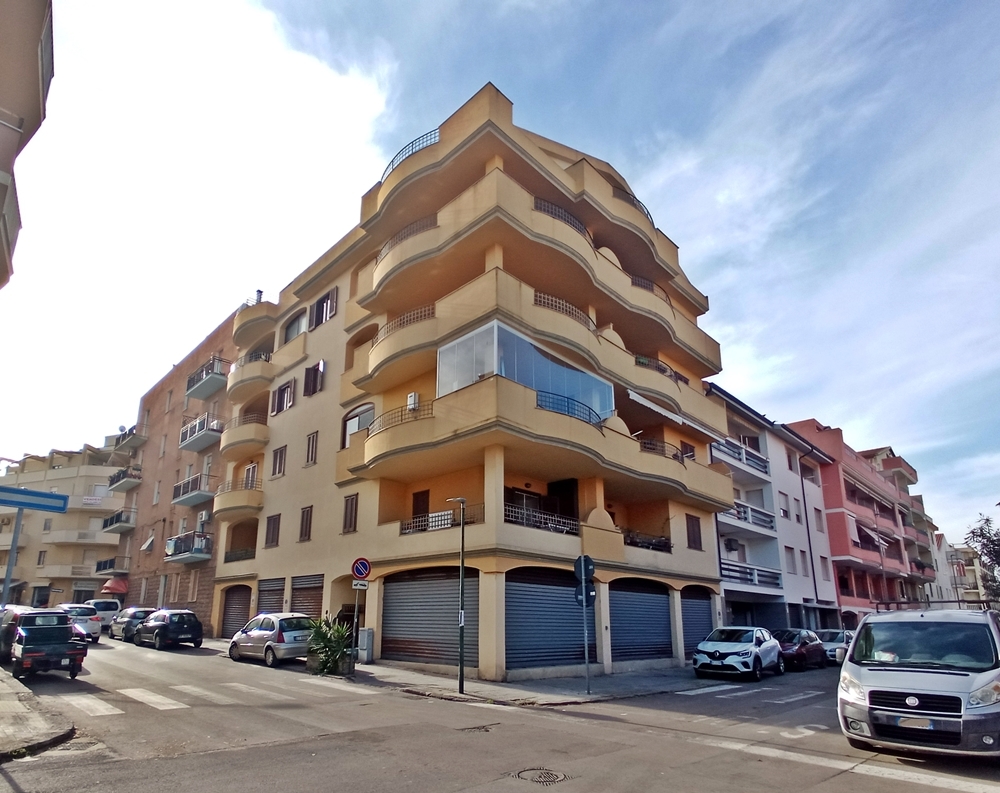 3 rooms Apartment in Alghero, Italy No. 2458