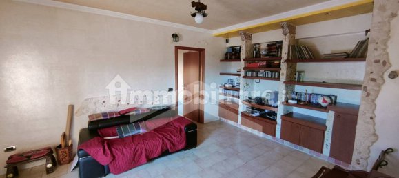 1 bedroom Apartment in Campobasso, Italy No. 333835 2