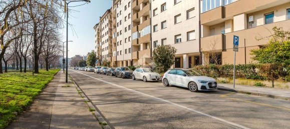 4 rooms Apartment in Milan, Italy No. 247829 26