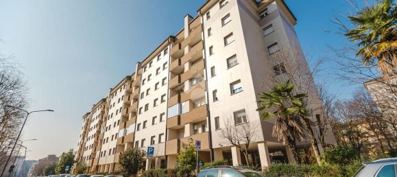 4 rooms Apartment in Milan, Italy No. 247829 27