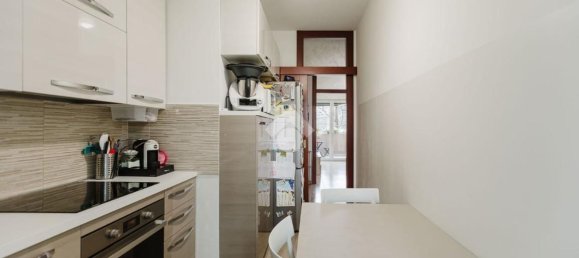 4 rooms Apartment in Milan, Italy No. 247829 13