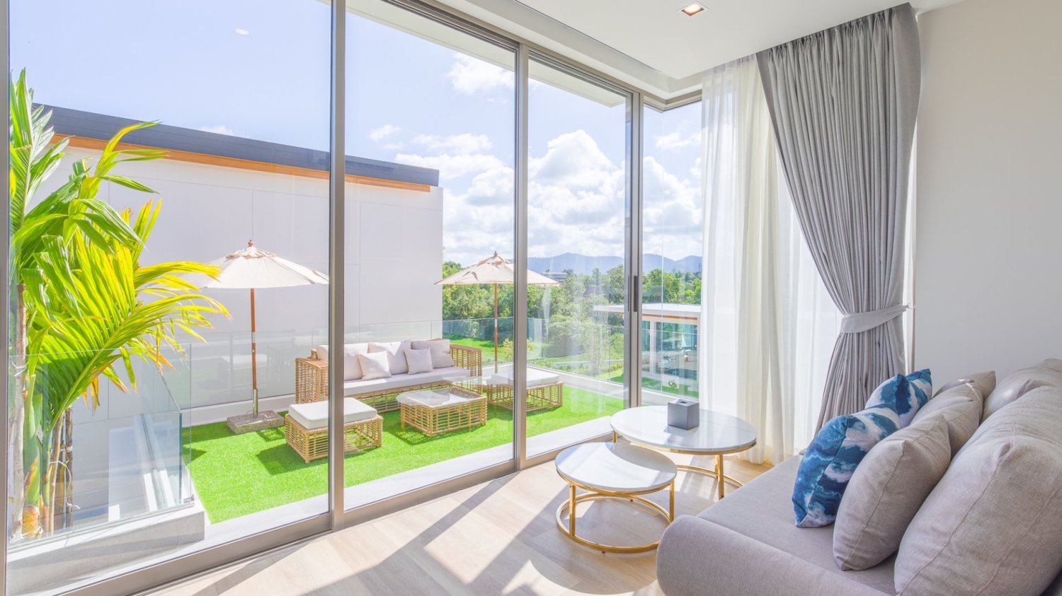 3 bedrooms Villa in Bang Tao, Thailand No. 8444