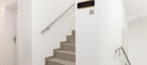 Квартира с 2 комнатами в Оттакринг, Австрия № 12407 8