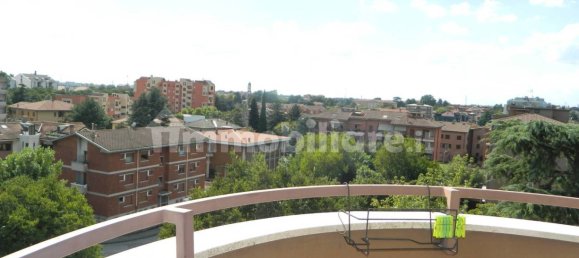 Studio in Monza, Italy, Nr. 259905 12