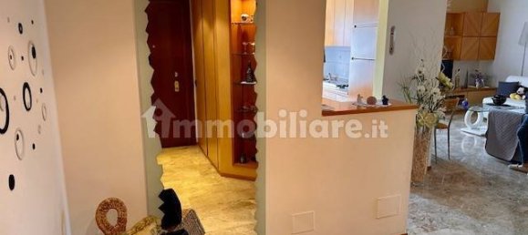 Studio in Monza, Italy, Nr. 259905 2