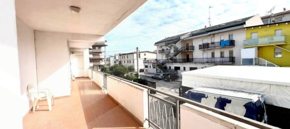 4-Zimmer Wohnung in San Salvo, Italy, Nr. 23020 11