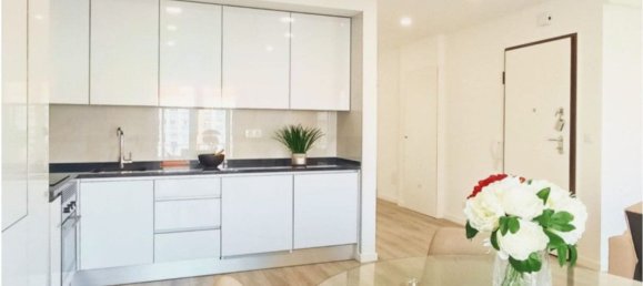 3 bedrooms Apartment in Lisbon, Portugal No. 84850 2