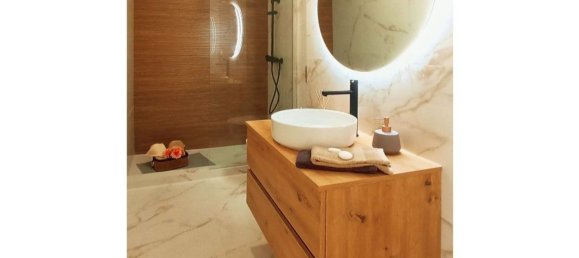 3 bedrooms Apartment in Lisbon, Portugal No. 84850 12