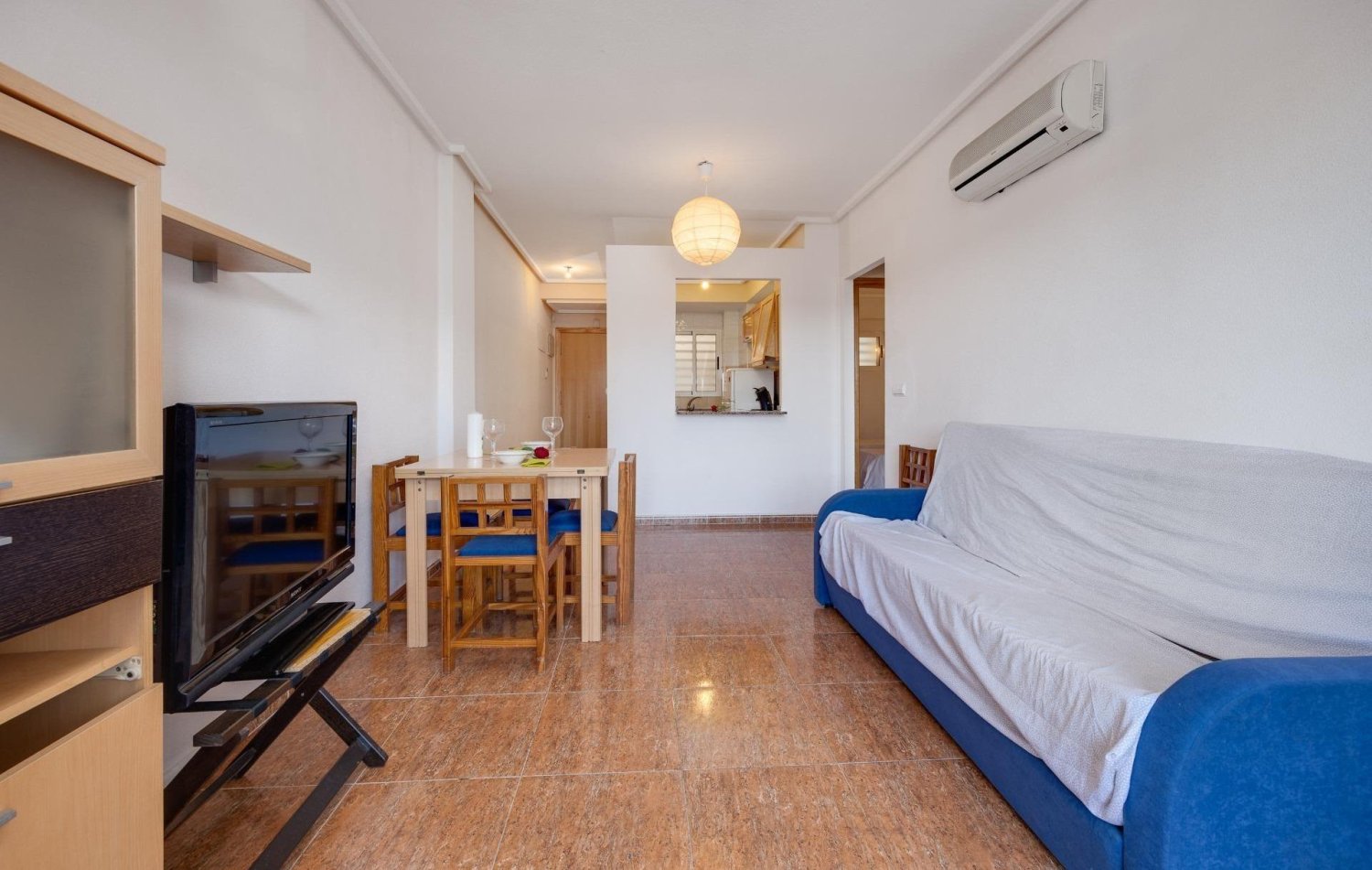 2 bedrooms Apartment in Torrevieja, Spain No. 103062