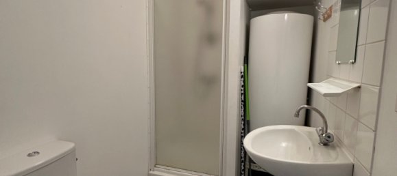 2 bedrooms Apartment in Orleans, France No. 246268 9