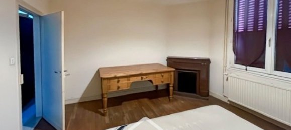 5 Schlafzimmer Haus in Bourges, France, Nr. 225814 2