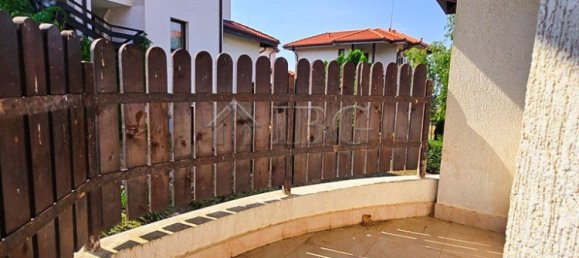 3 Schlafzimmer Wohnung in Kosharitsa, Bulgaria, Nr. 1160 3