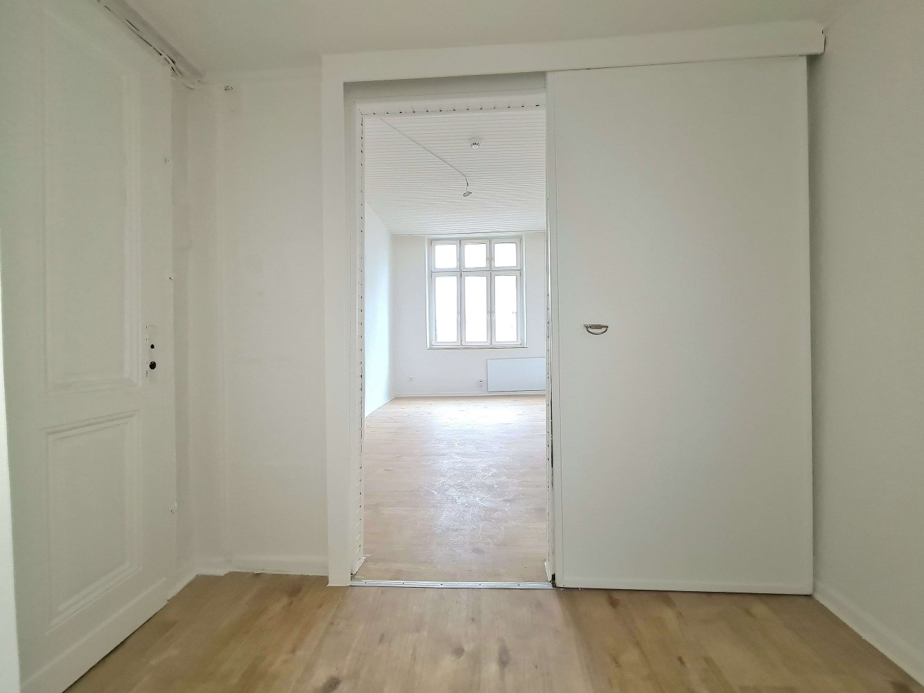 Квартира с 2 спальнями в Дюссельдорф, Германия № 322862