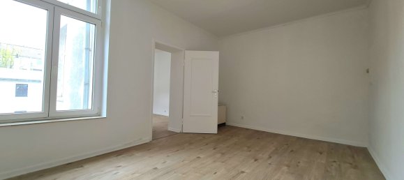 Квартира с 2 спальнями в Дюссельдорф, Германия № 322862 2