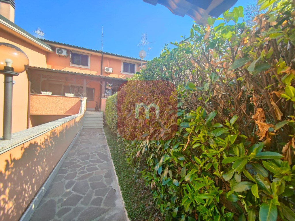 4 غرف نوم فيلا في Rome, Italy رقم 14655