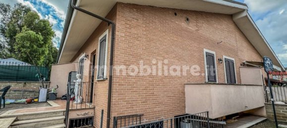 4 bedrooms Villa in Rome, Italy No. 159068 11